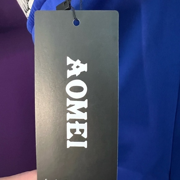 Aomei One Shouldered Open Sleeve Dress NWT - Picture 10 of 13